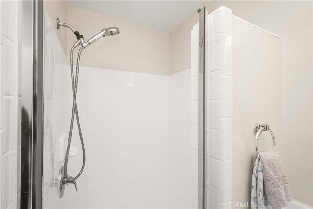 MLS #OC25269913 image #45