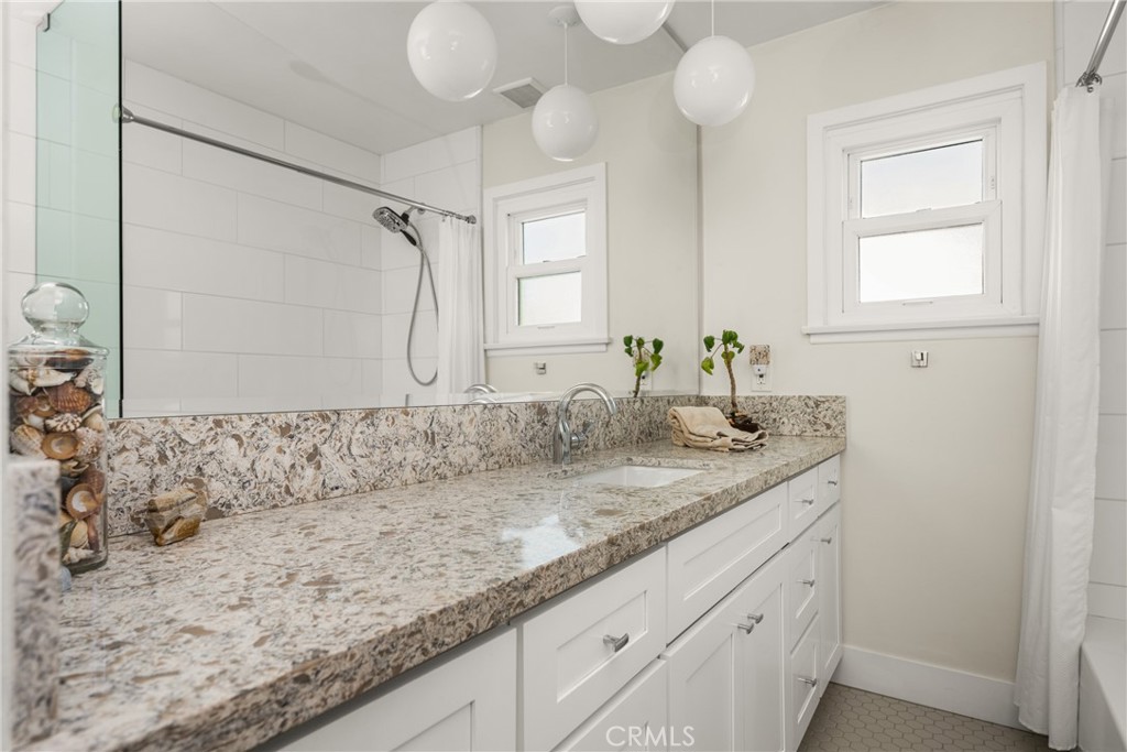 MLS #OC25269913 image #48