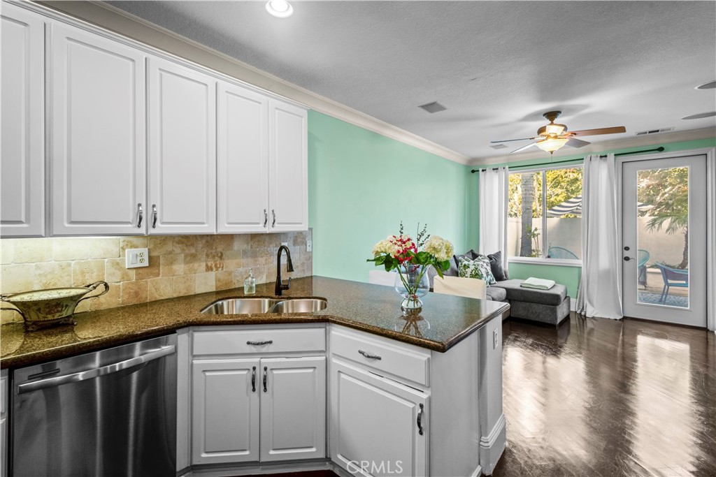 MLS #OC25269925 image #13