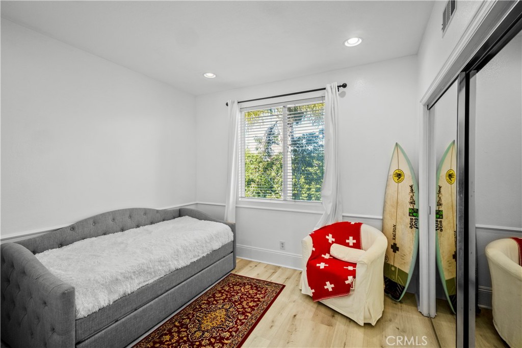 MLS #OC25269925 image #31