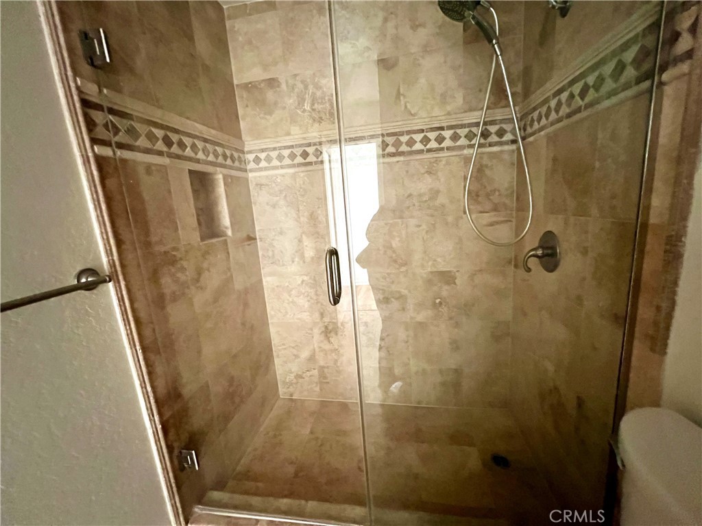 MLS #OC25269953 image #10