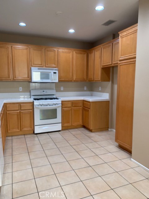 MLS #OC25269976 image #4