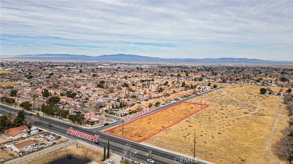 MLS #OC25270013 image #15