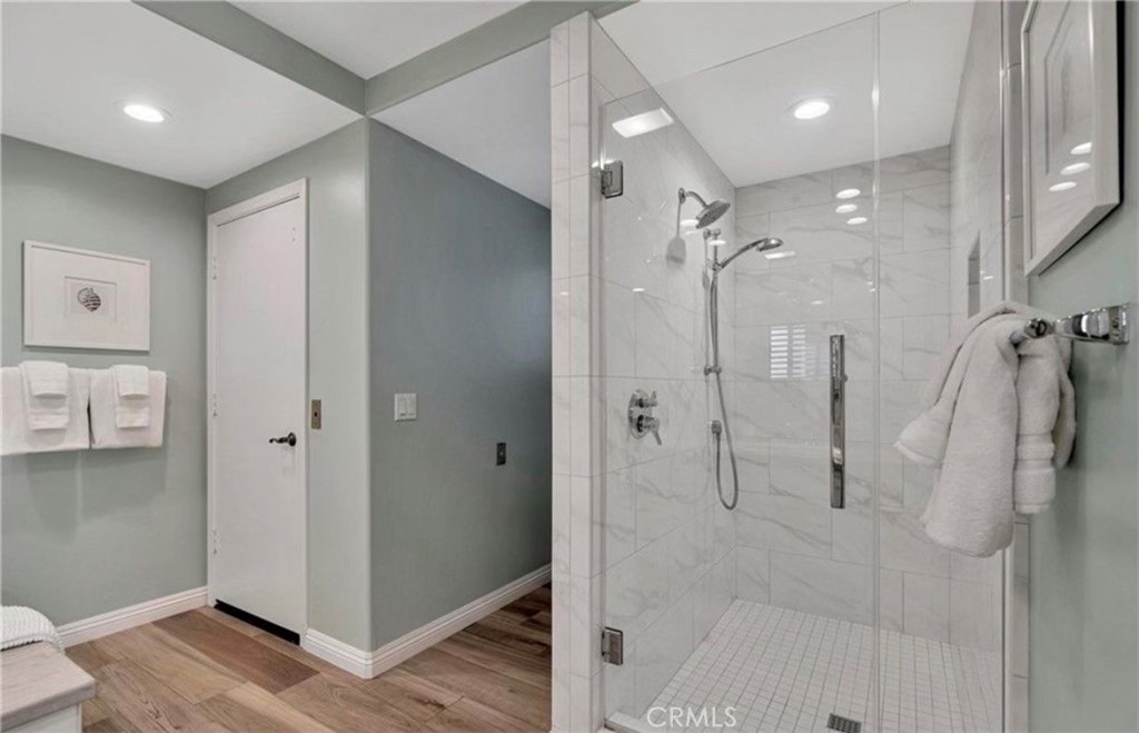 MLS #OC25270064 image #13