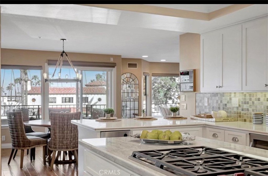 MLS #OC25270064 image #6