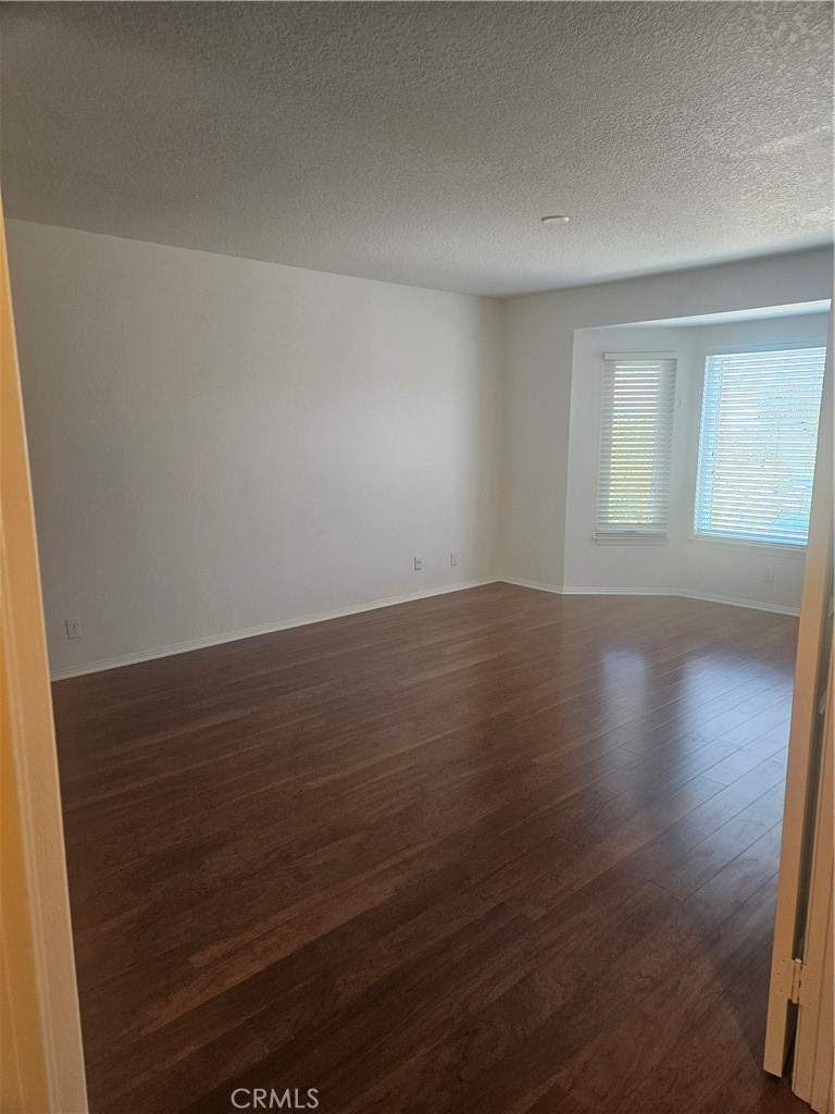 MLS #OC25270079 image #11