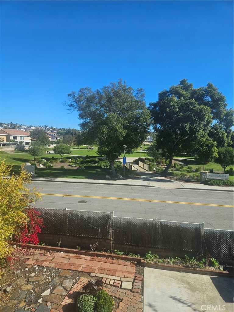 MLS #OC25270079 image #12