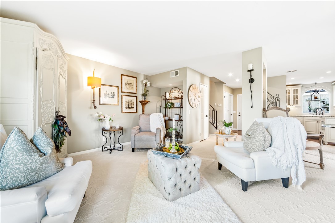 MLS #OC25270087 image #22