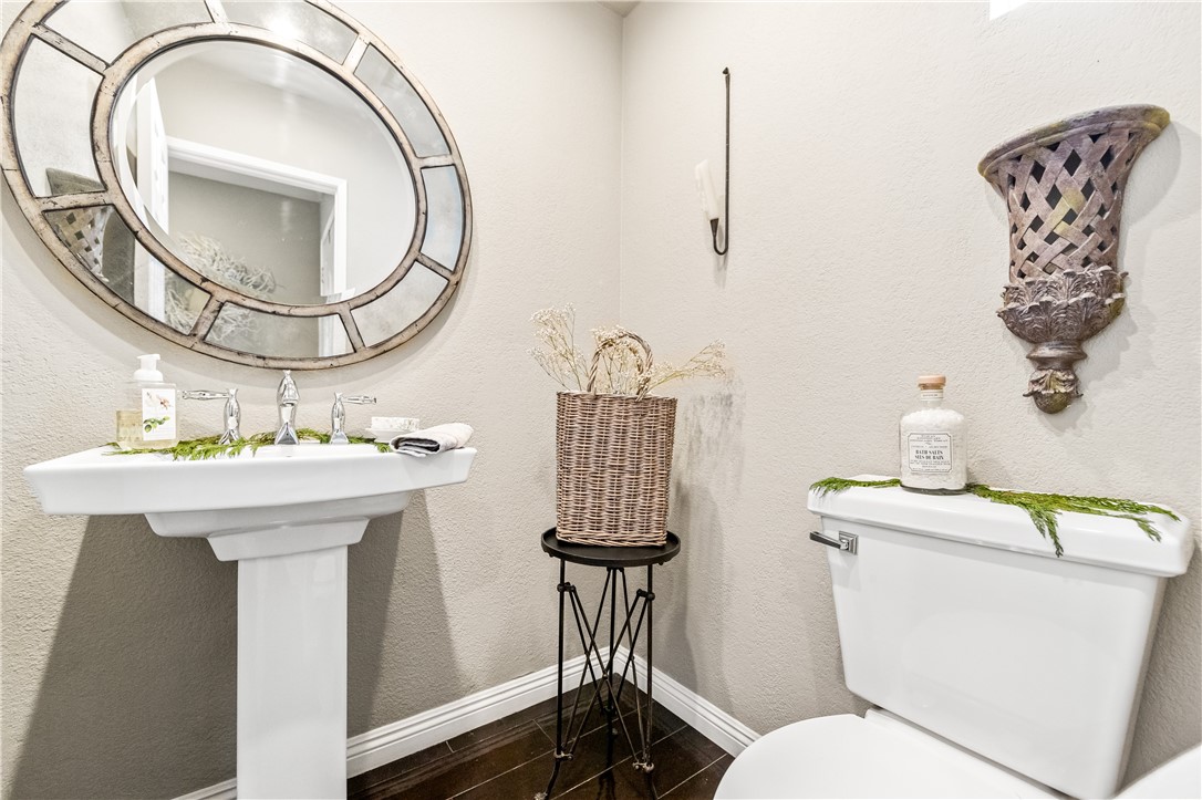 MLS #OC25270087 image #27