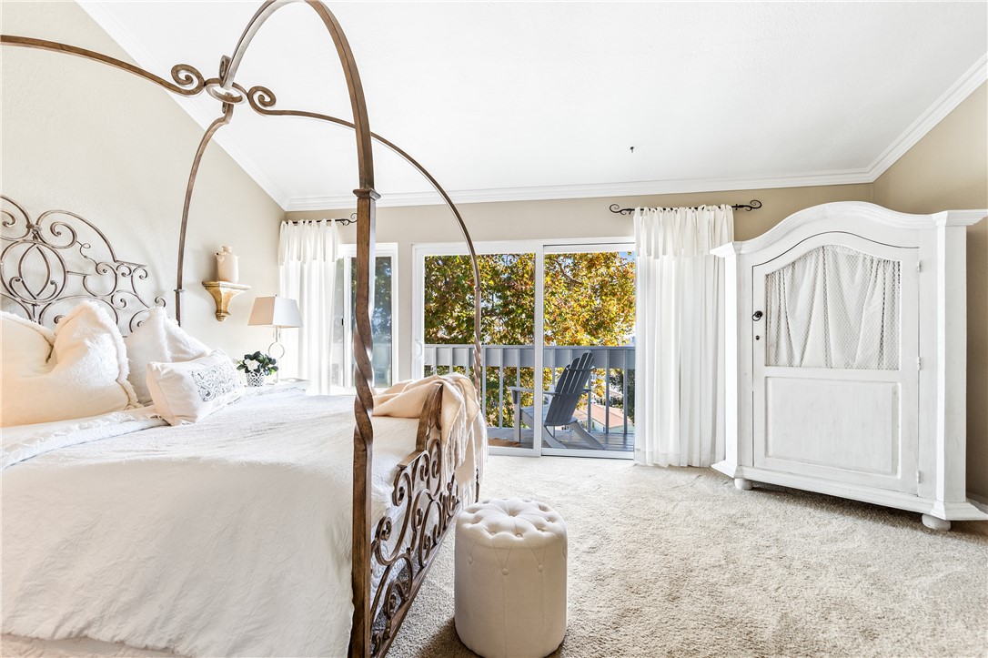 MLS #OC25270087 image #40