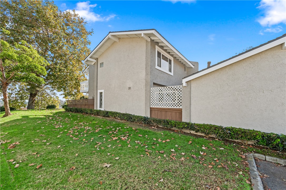 MLS #OC25270087 image #60