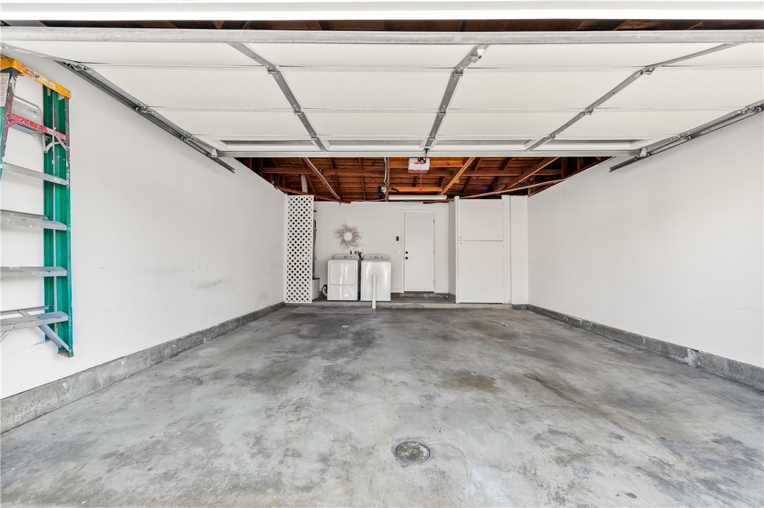 MLS #OC25270087 image #61