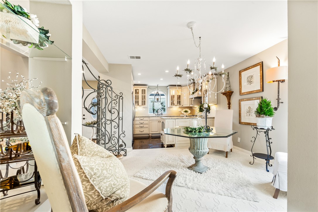 MLS #OC25270087 image #7