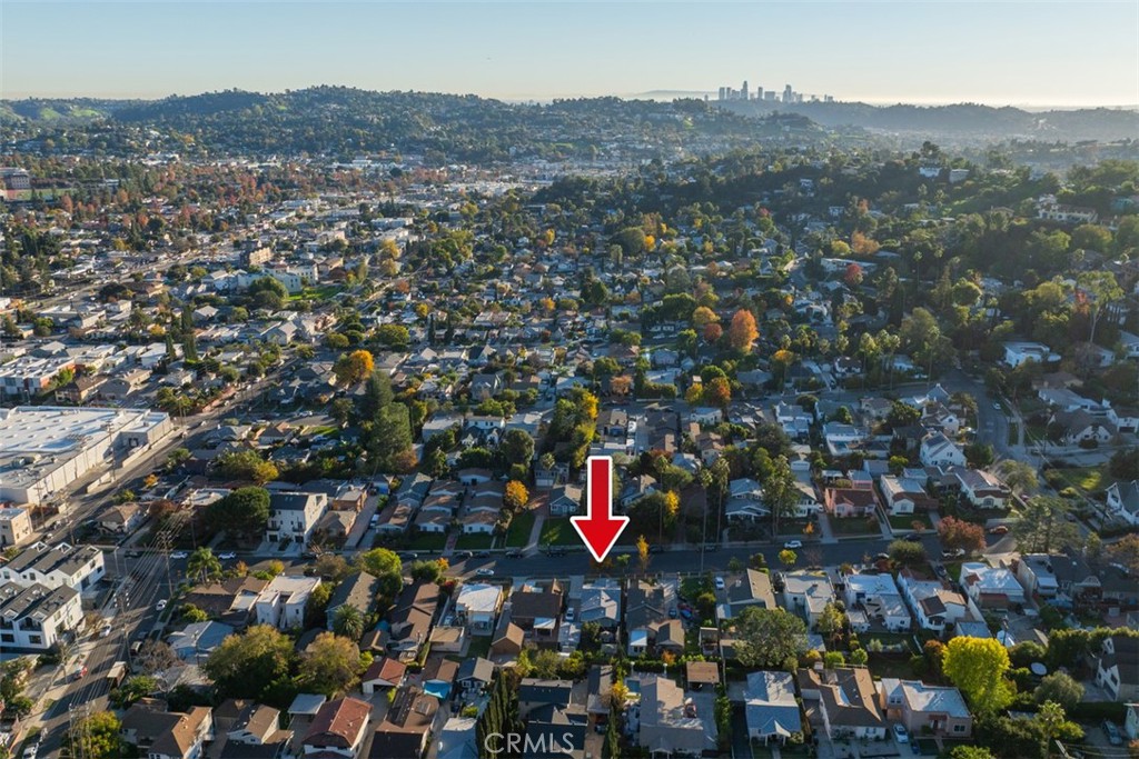 MLS #OC25270104 image #30