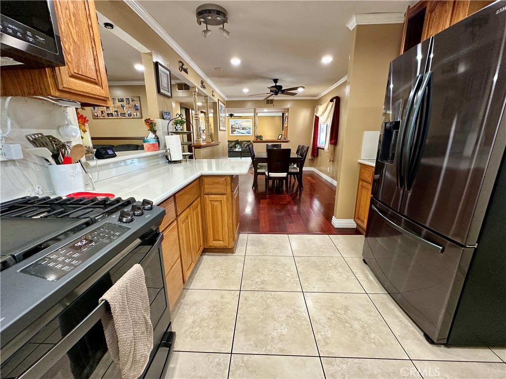 MLS #OC25270143 image #15