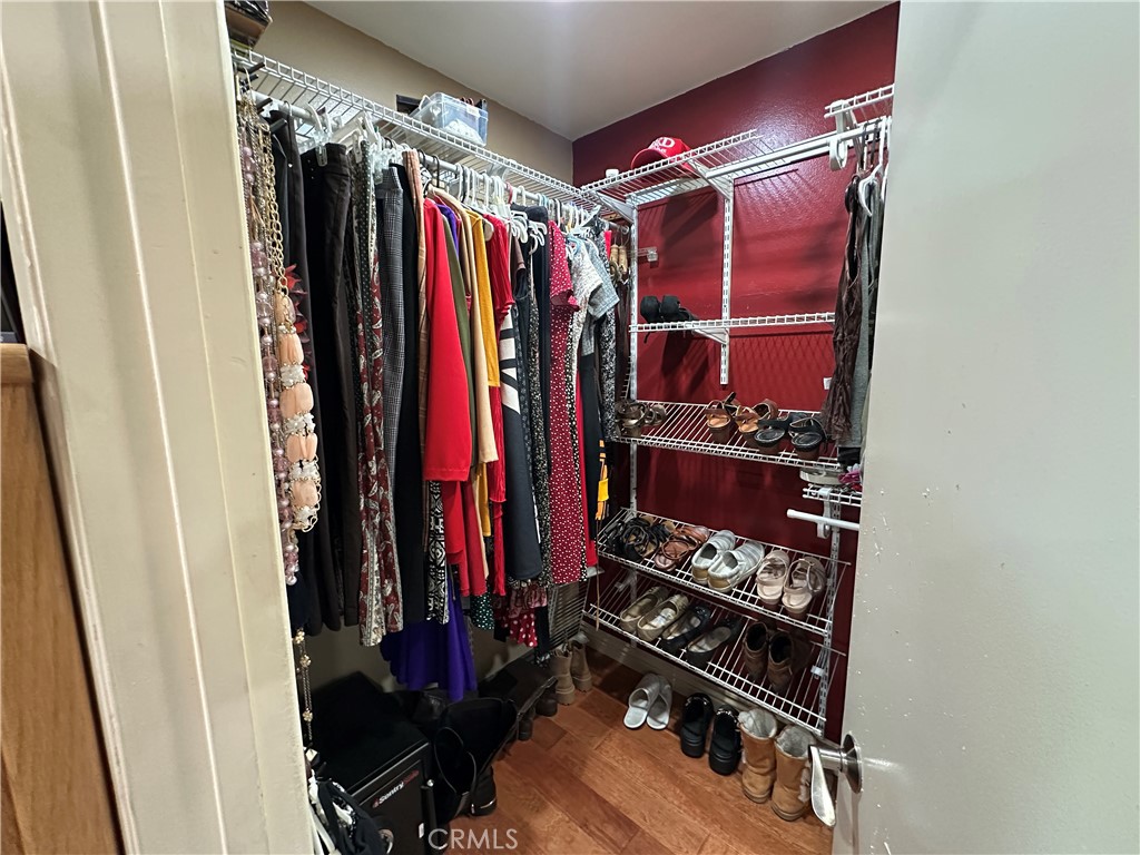 MLS #OC25270143 image #35