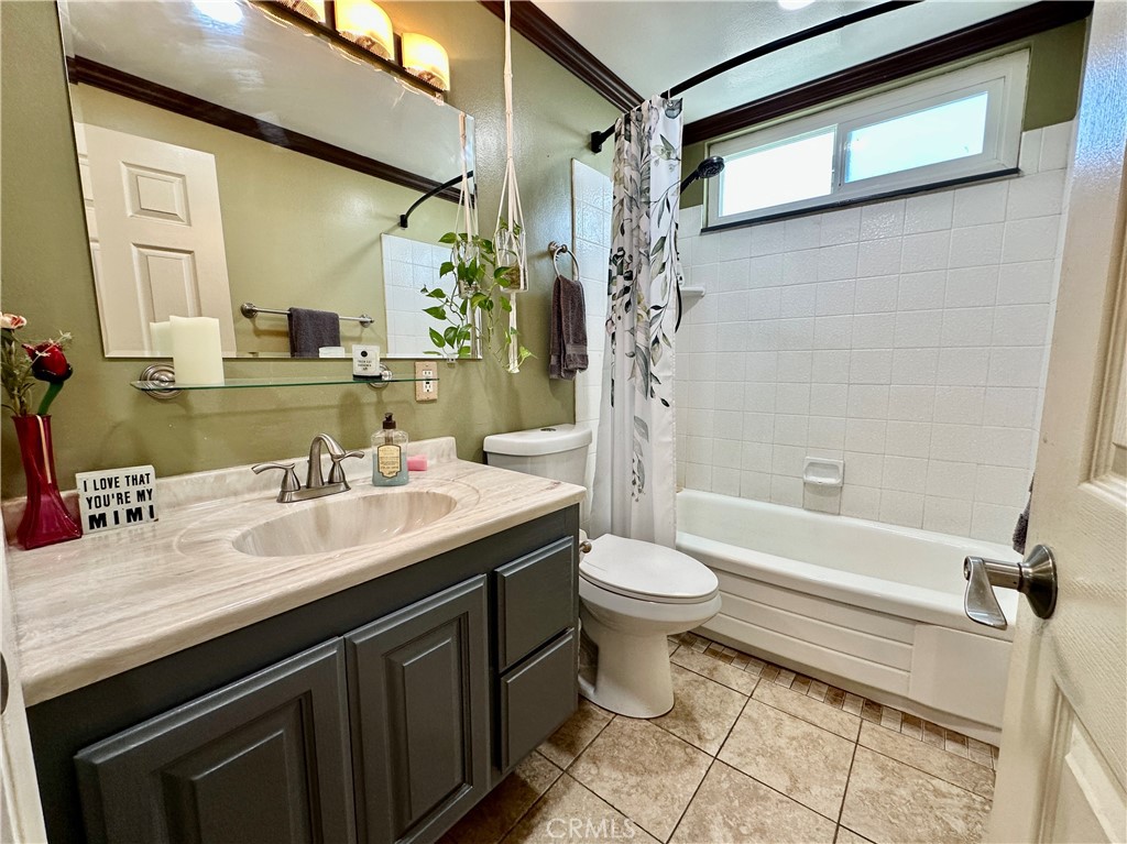 MLS #OC25270143 image #44