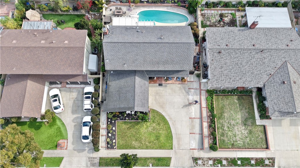 MLS #OC25270143 image #57