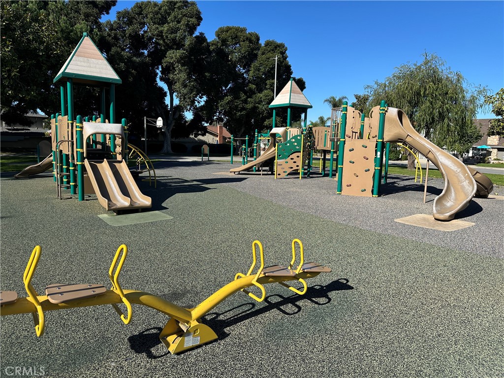 MLS #OC25270143 image #63