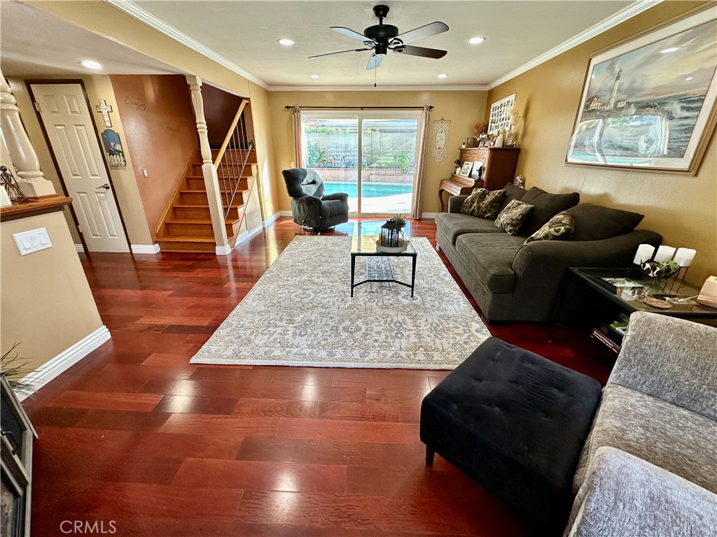 MLS #OC25270143 image #7