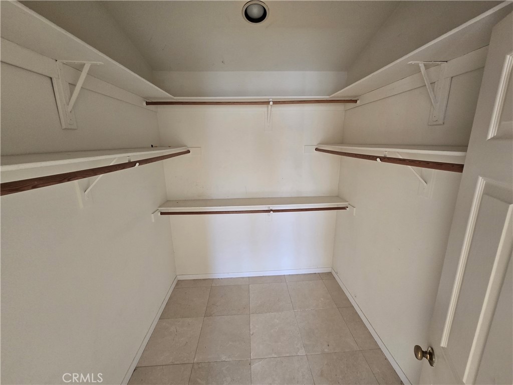 MLS #OC25270167 image #11