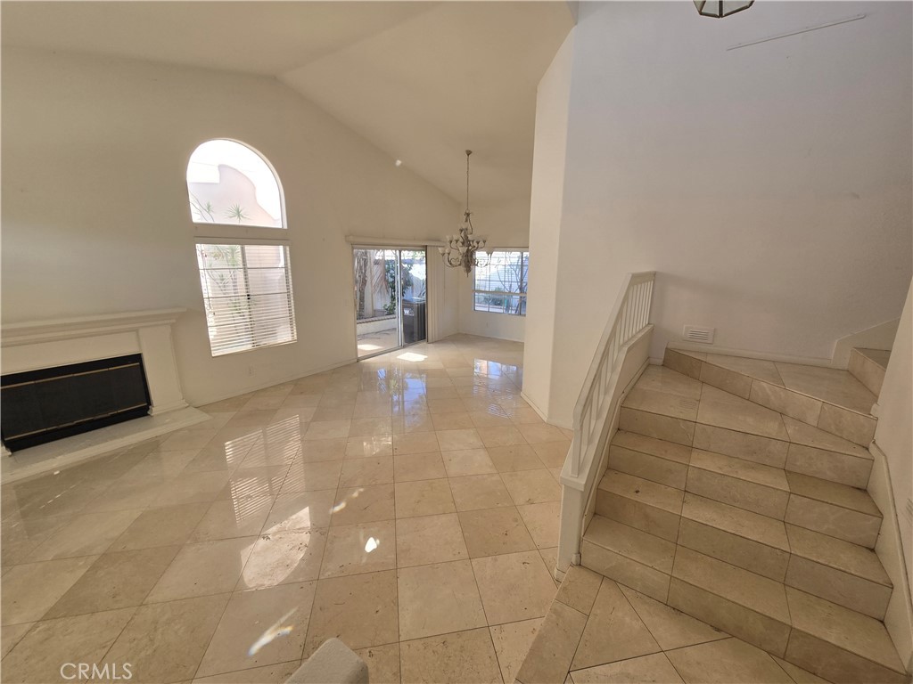 MLS #OC25270167 image #18