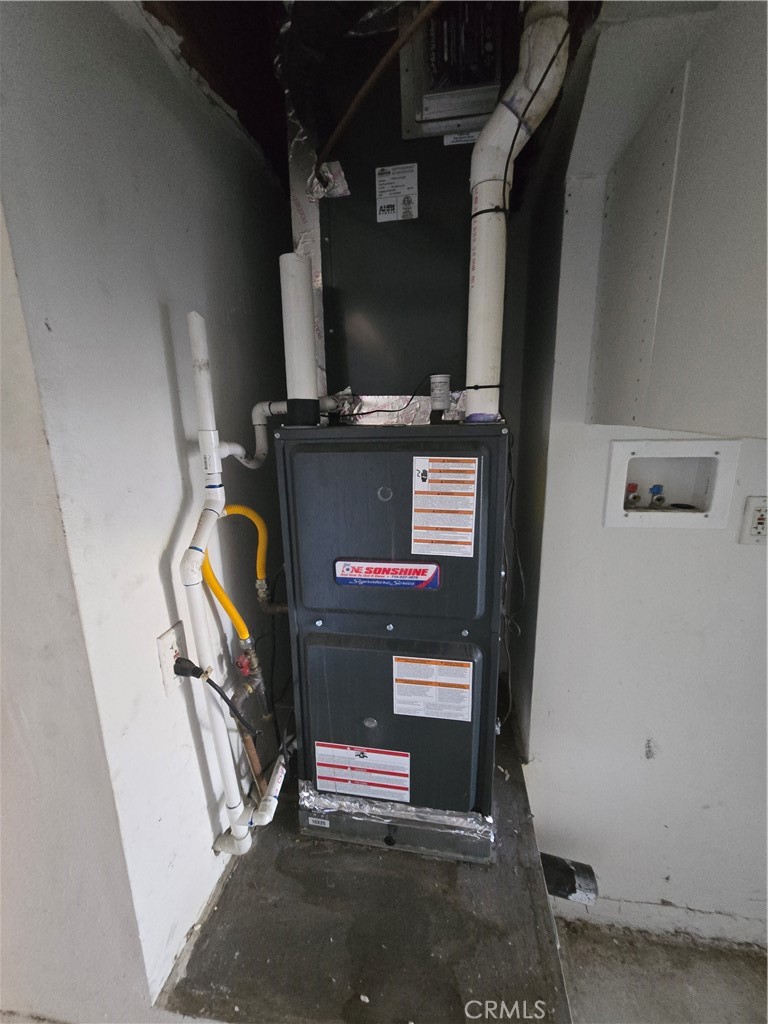 MLS #OC25270167 image #24