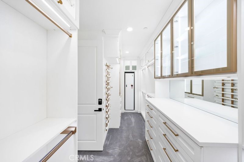 MLS #OC25270200 image #14