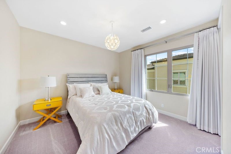 MLS #OC25270200 image #18