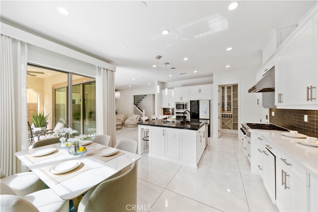 MLS #OC25270200 image #6