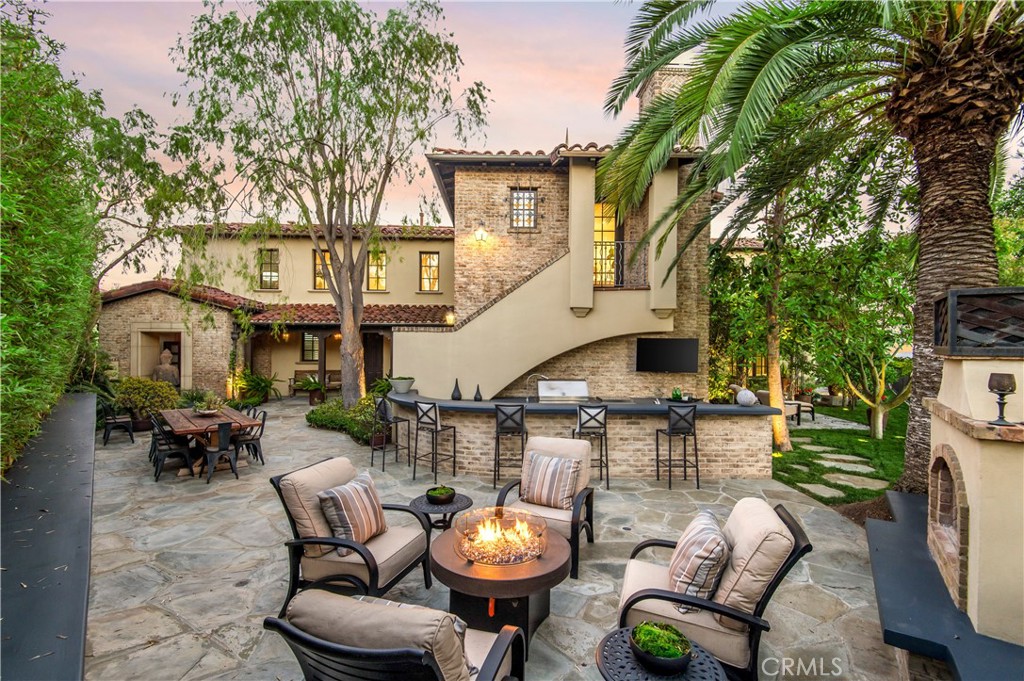 MLS #OC25270216 image #9