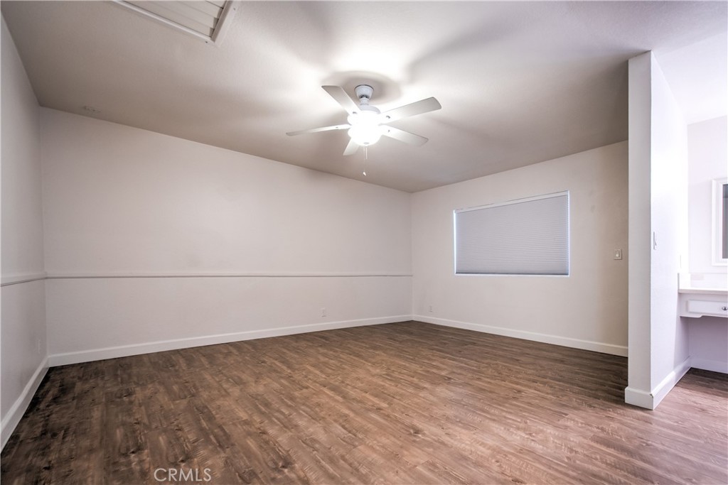 MLS #OC25270237 image #17