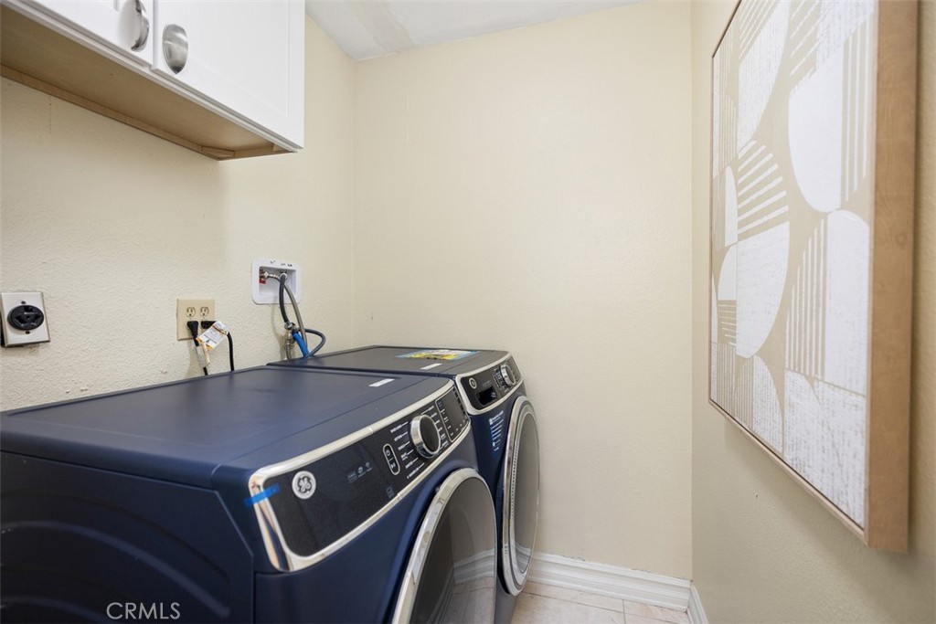 MLS #OC25270242 image #15