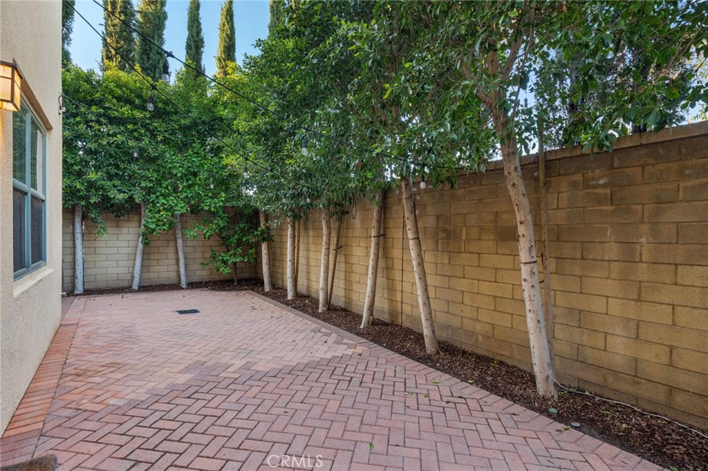 MLS #OC25270244 image #22