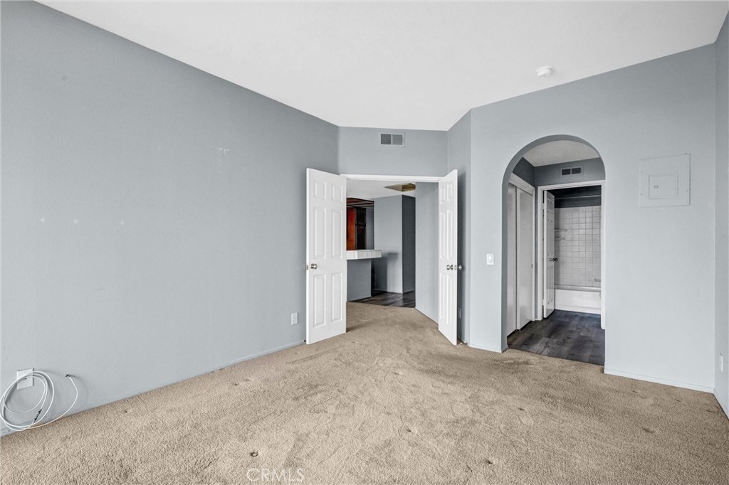 MLS #OC25270247 image #20