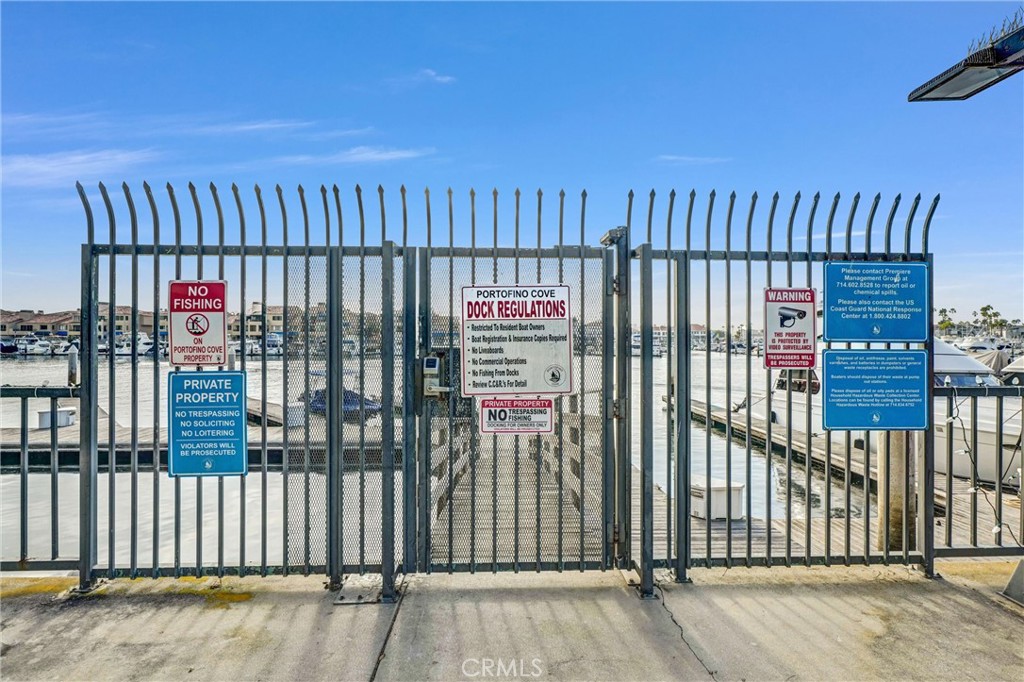 MLS #OC25270247 image #32