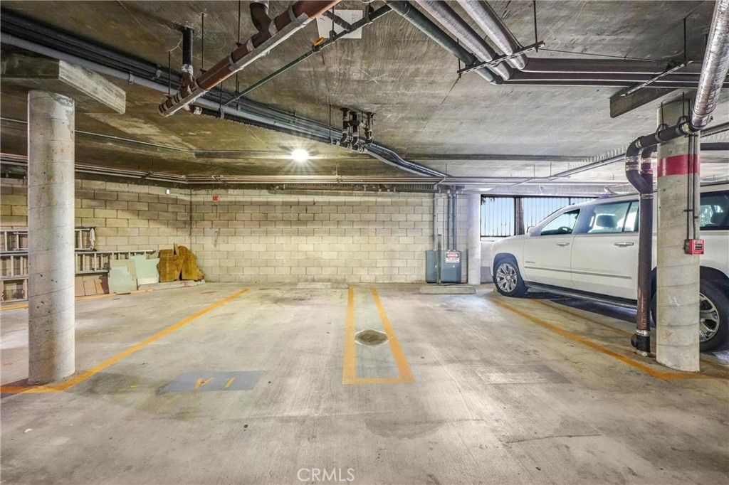 MLS #OC25270247 image #35