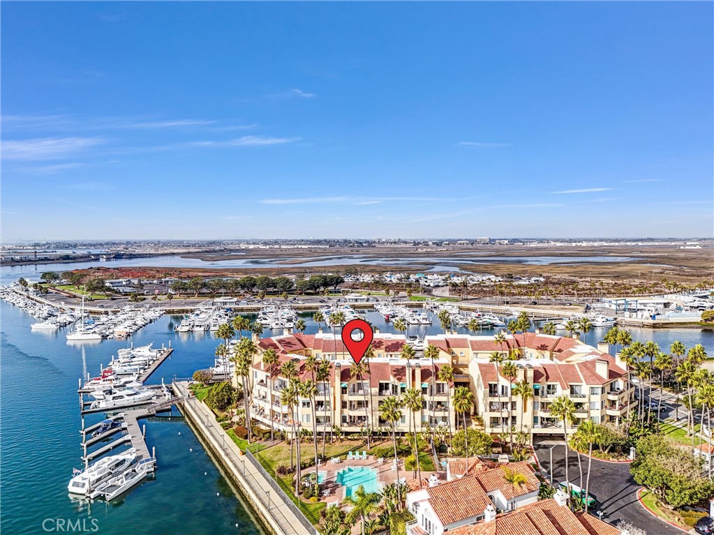 MLS #OC25270247 image #38