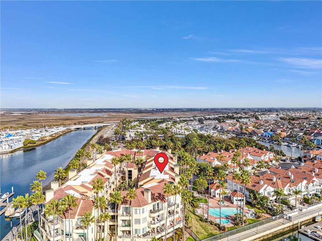 MLS #OC25270247 image #44