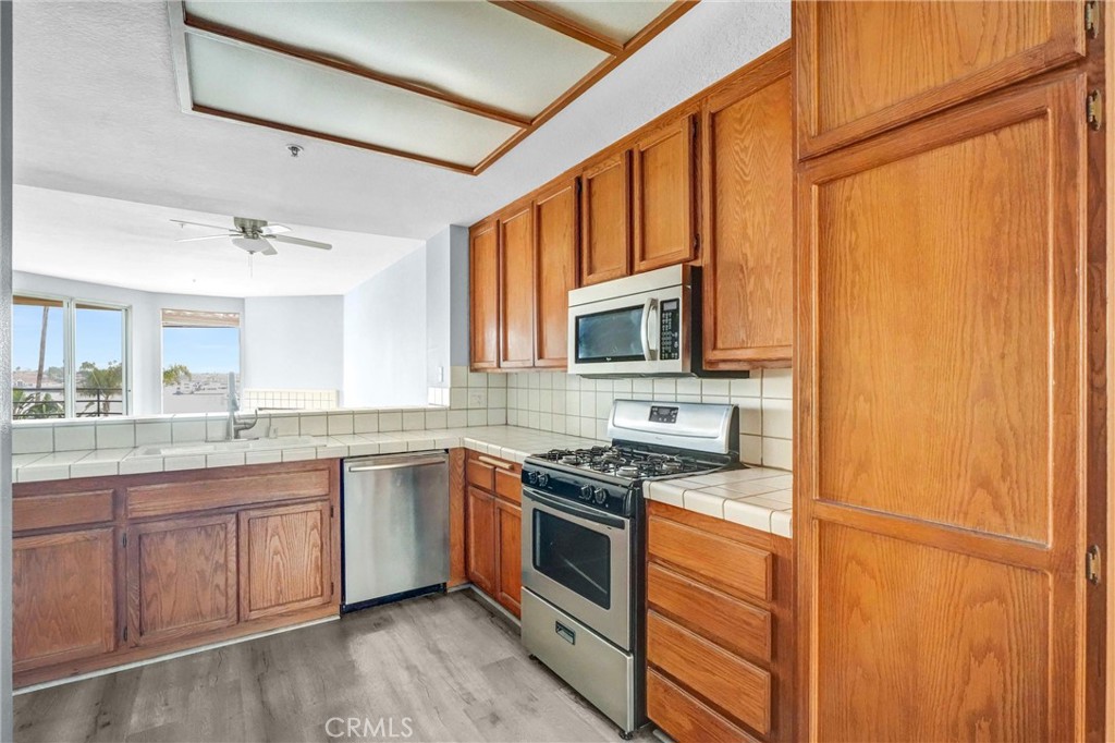 MLS #OC25270247 image #7