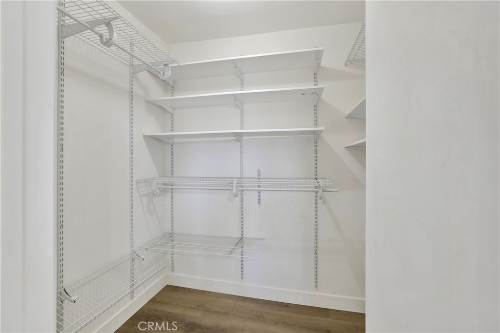 MLS #OC25270263 image #29