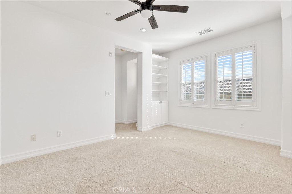 MLS #OC25270276 image #11