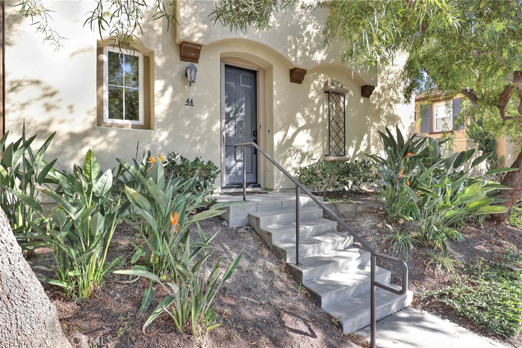 MLS #OC25270276 image #23