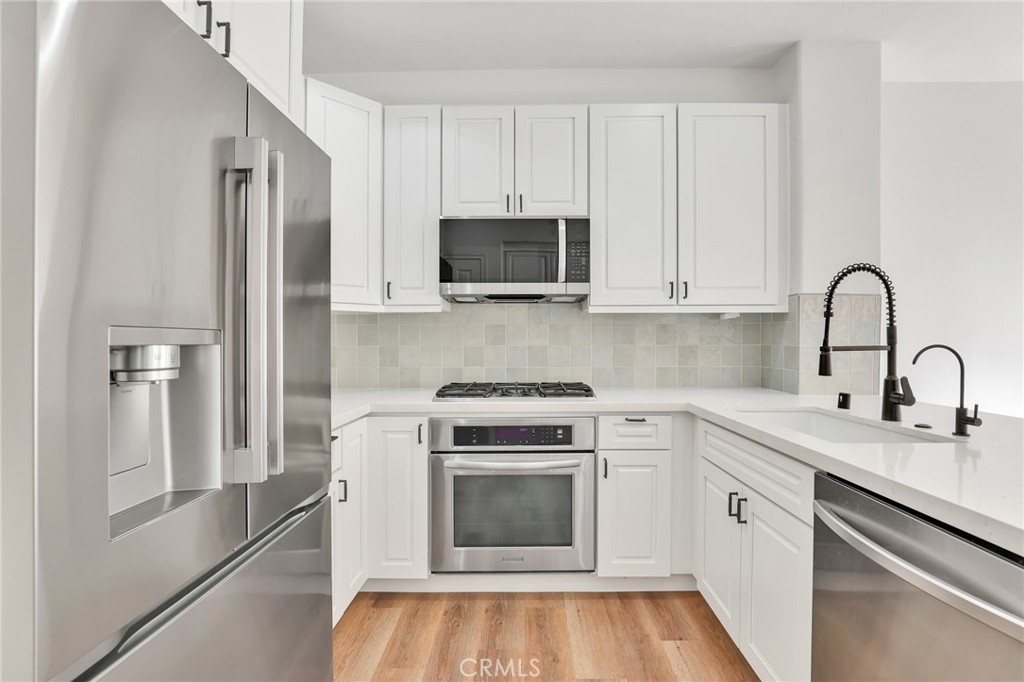 MLS #OC25270276 image #3