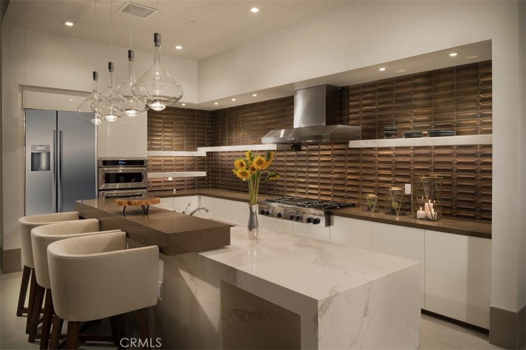 MLS #OC25270300 image #9