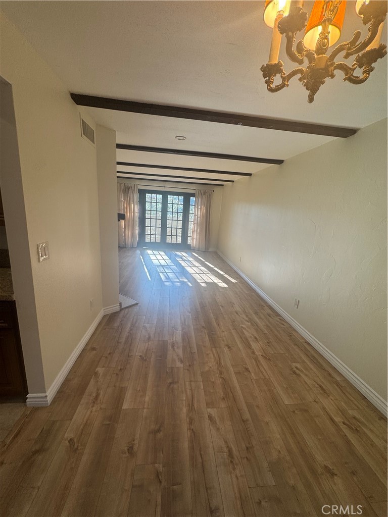 MLS #OC25270338 image #37