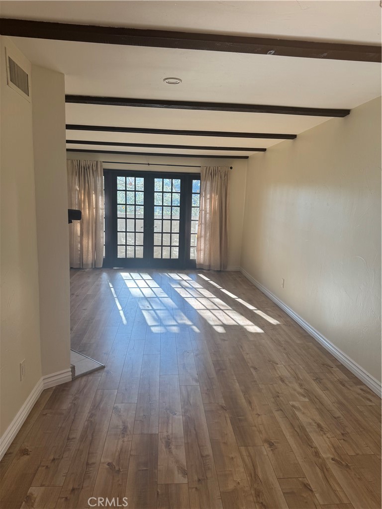 MLS #OC25270338 image #38