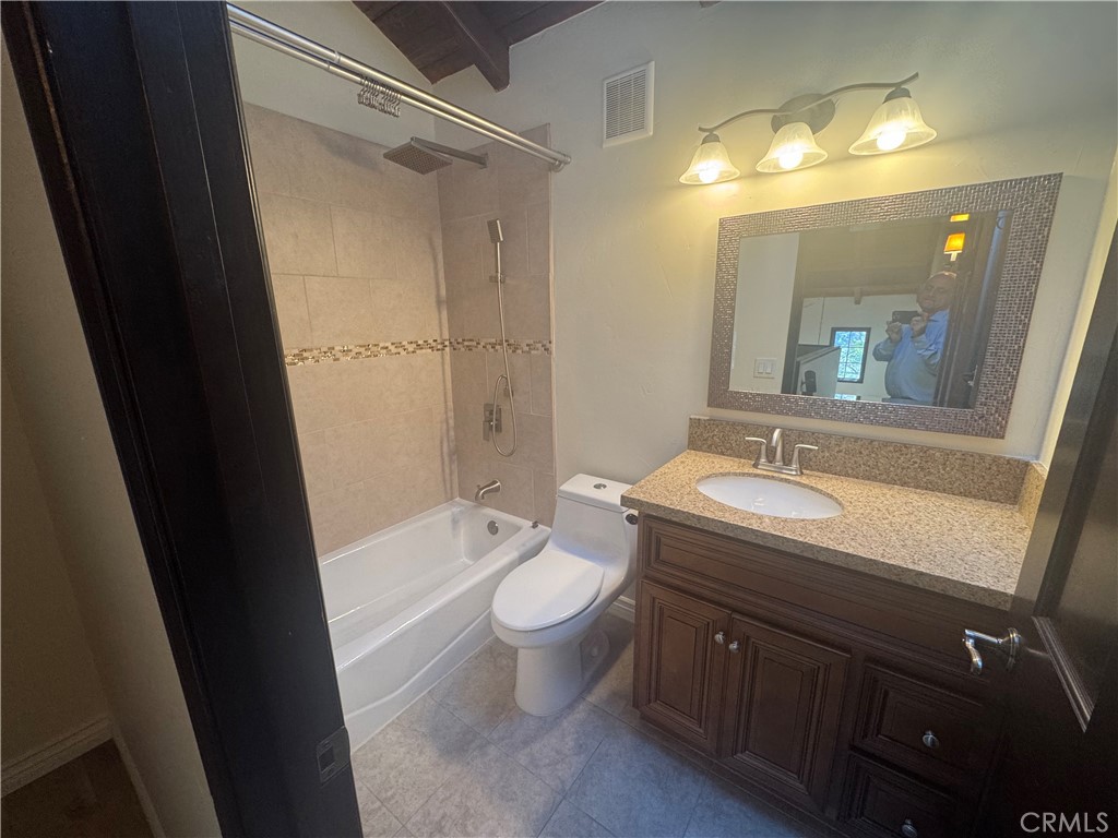 MLS #OC25270338 image #50