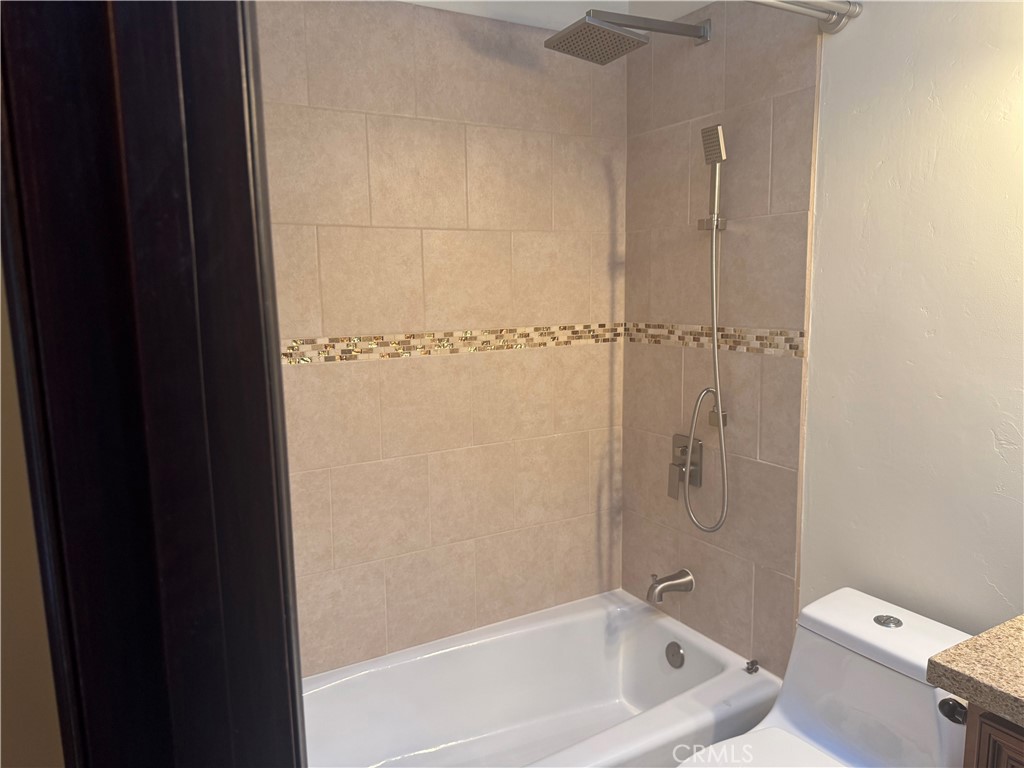 MLS #OC25270338 image #51