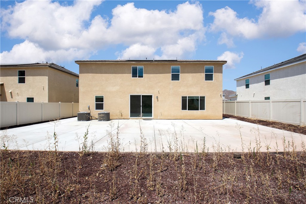 MLS #OC25199519 image #23